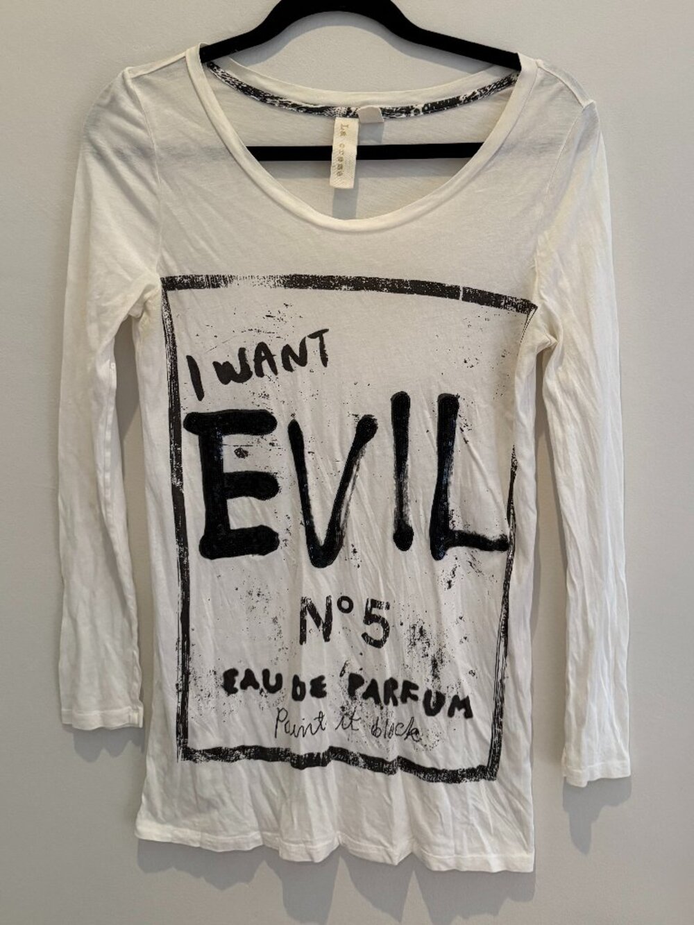 "I Want Evil No. 5" sequined long sleeve t-shirt